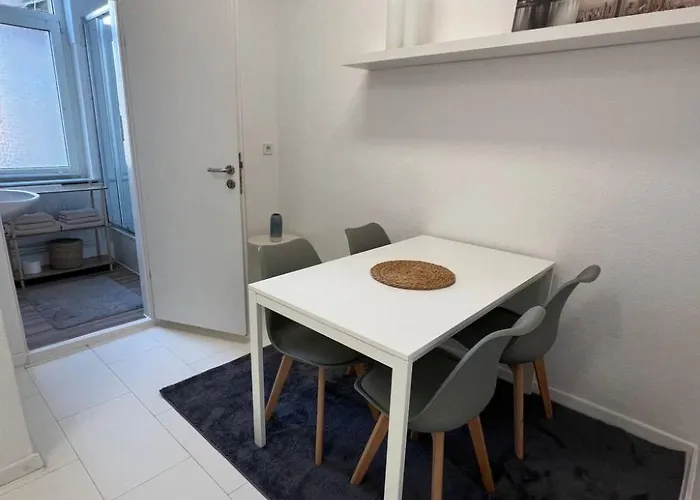 Appartement Im Zentrum By Interhome Neuss