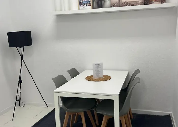 Im Zentrum By Interhome Neuss